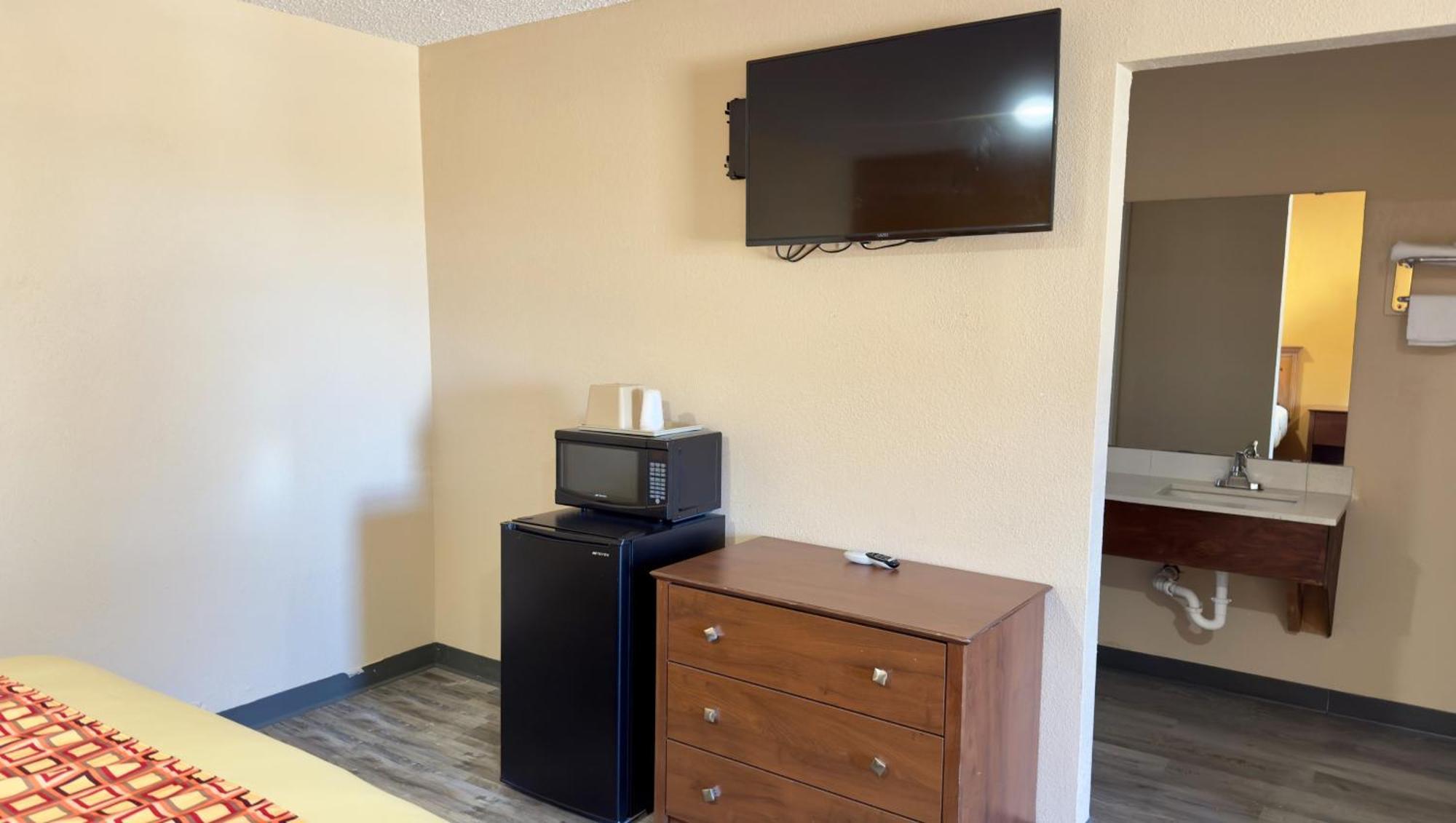 Regency Inn Hondo Dış mekan fotoğraf